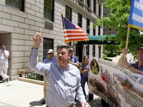 Greeks counter demonstrate anti-Greek Albanians at Greek Consulate in New York